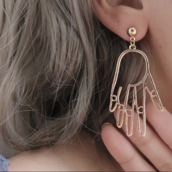 Urban Outfitters Jewelry - Boutique hand shape design elegant drop earrings